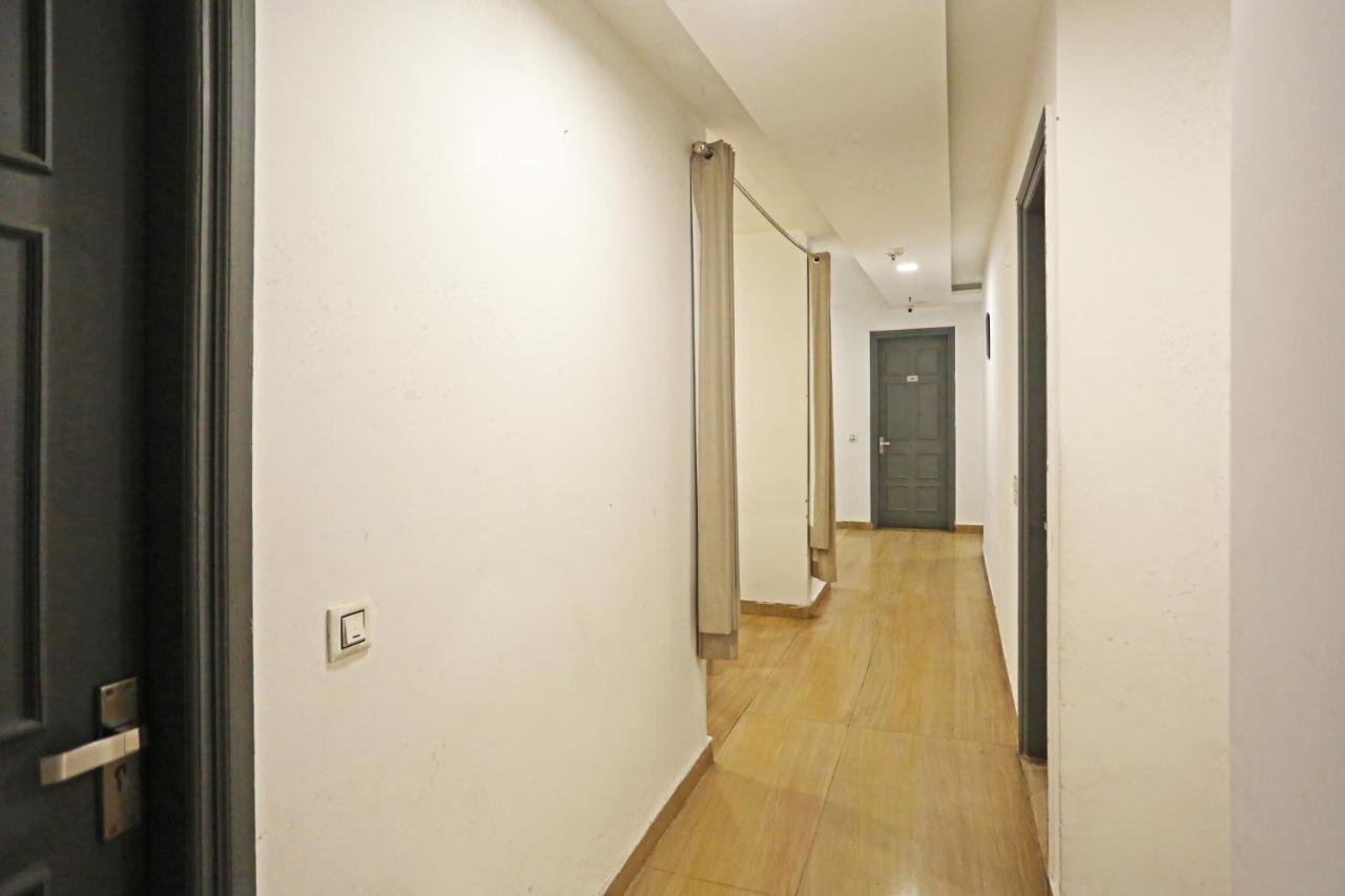 Hotel Raaso Inn Rohini Sec-16 By Arrow Delhi  Bagian luar foto